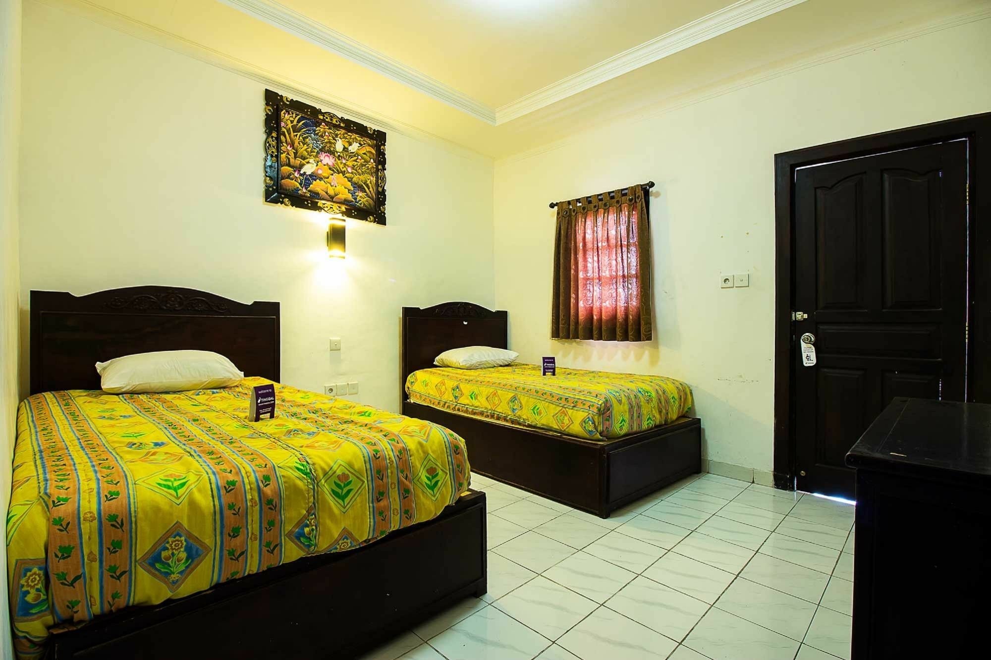Hotel Sanjaya Managed By Tinggal Кута Екстериор снимка