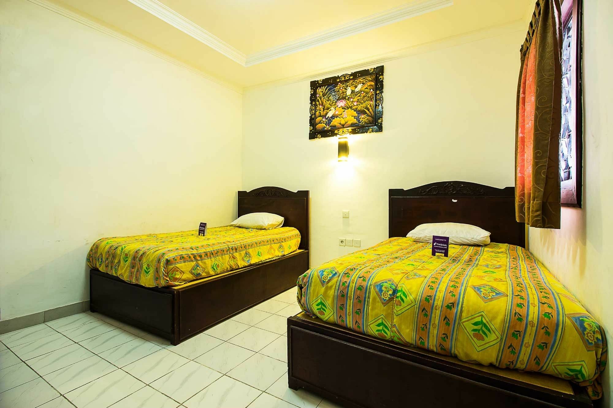 Hotel Sanjaya Managed By Tinggal Кута Екстериор снимка
