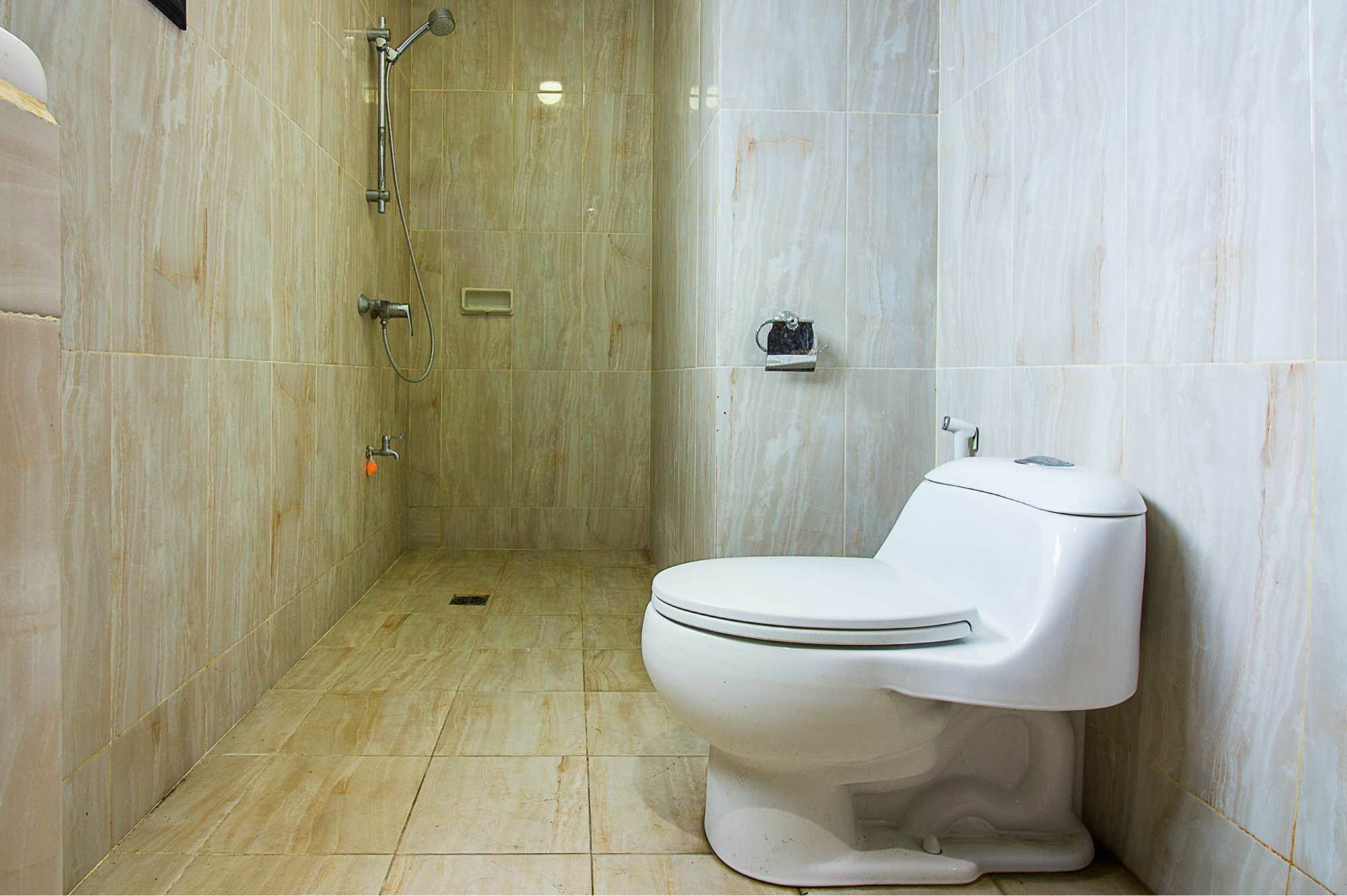 Hotel Sanjaya Managed By Tinggal Кута Екстериор снимка