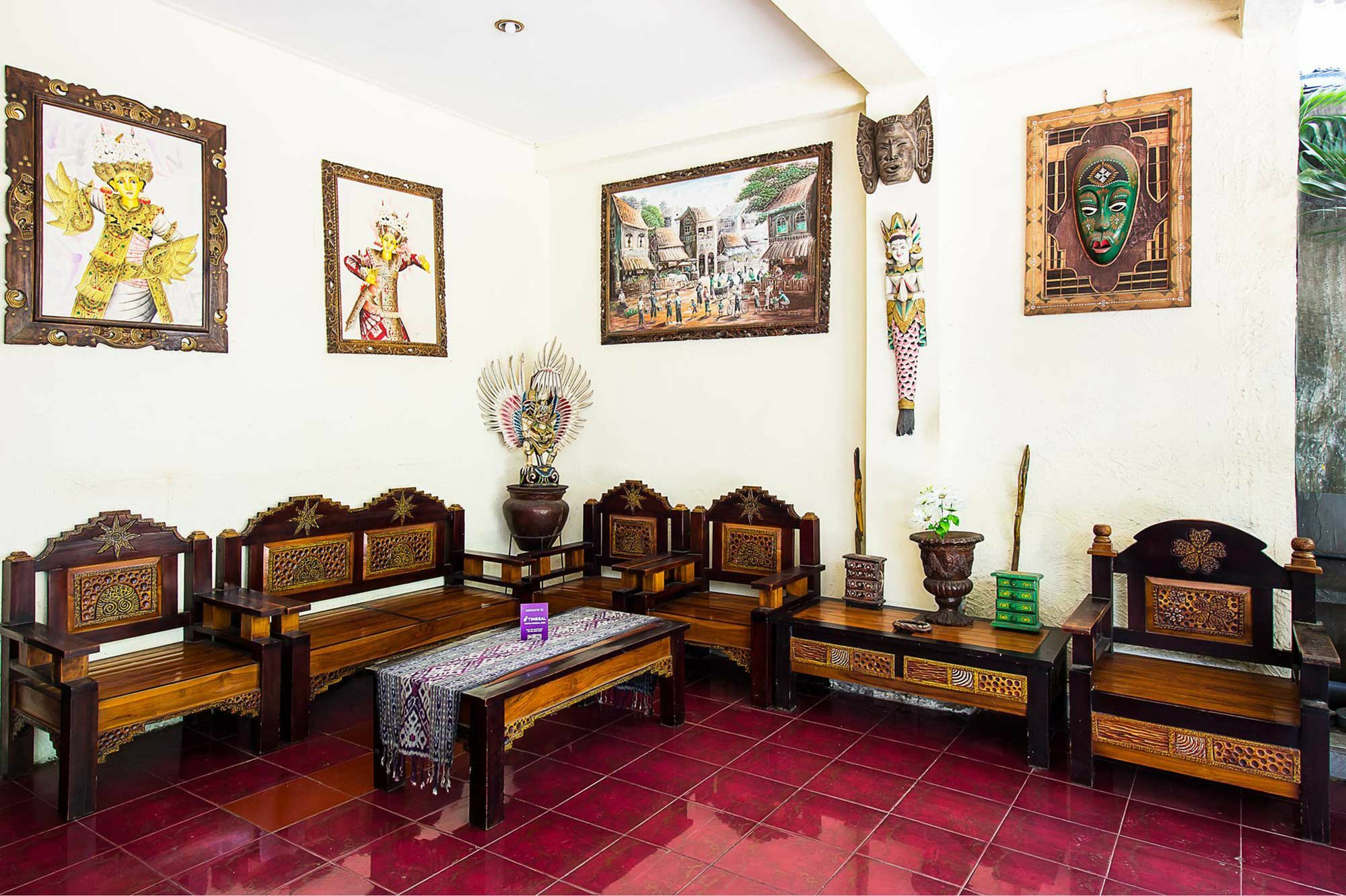 Hotel Sanjaya Managed By Tinggal Кута Екстериор снимка